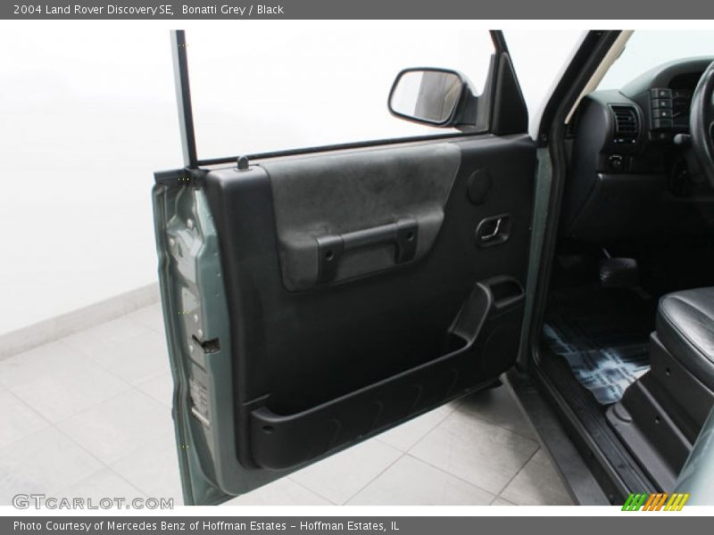 Bonatti Grey / Black 2004 Land Rover Discovery SE