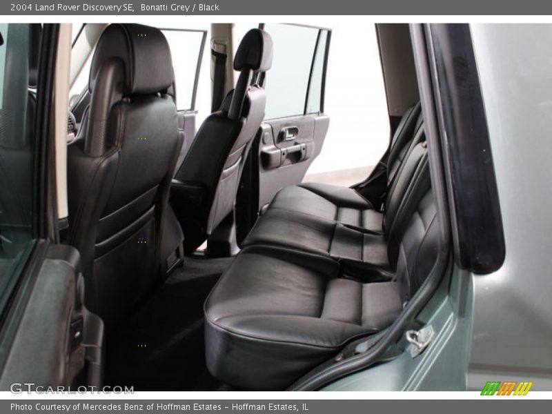 Bonatti Grey / Black 2004 Land Rover Discovery SE