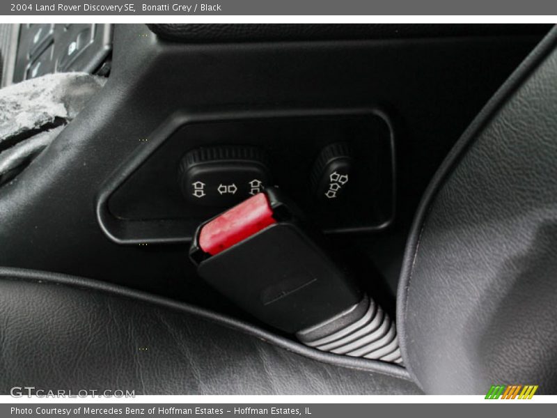 Bonatti Grey / Black 2004 Land Rover Discovery SE