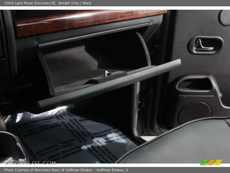 Bonatti Grey / Black 2004 Land Rover Discovery SE
