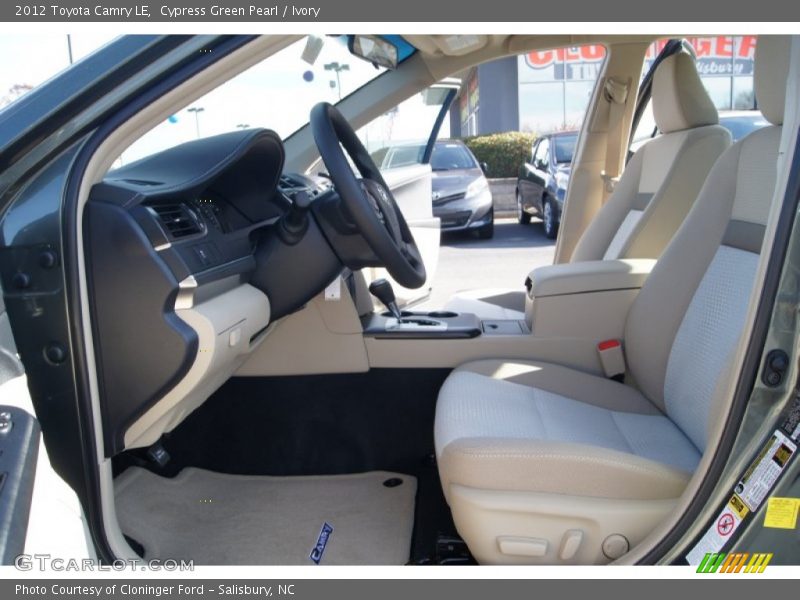 Cypress Green Pearl / Ivory 2012 Toyota Camry LE
