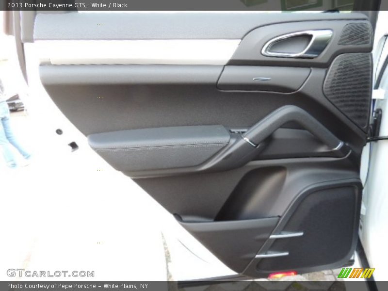 Door Panel of 2013 Cayenne GTS