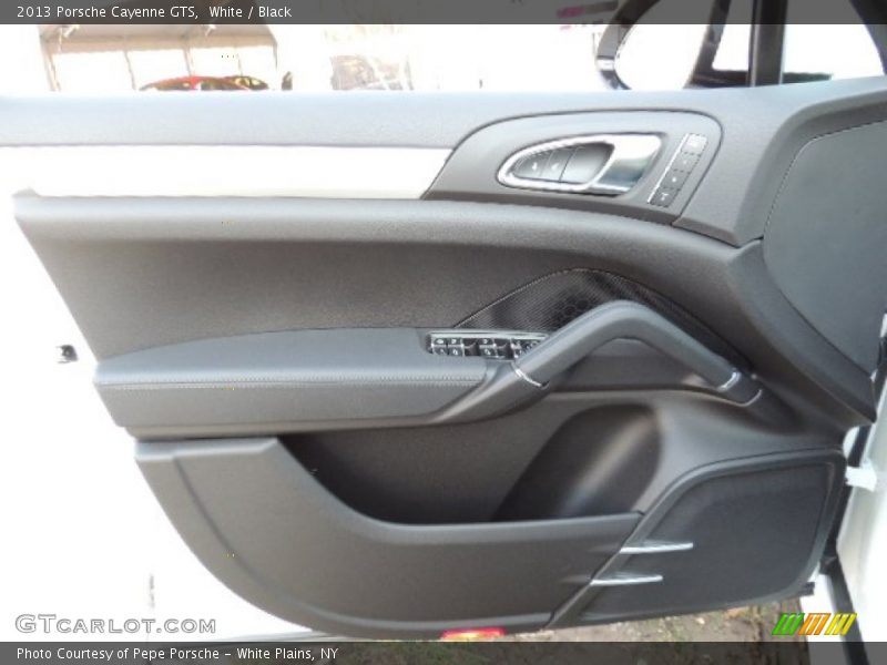 Door Panel of 2013 Cayenne GTS