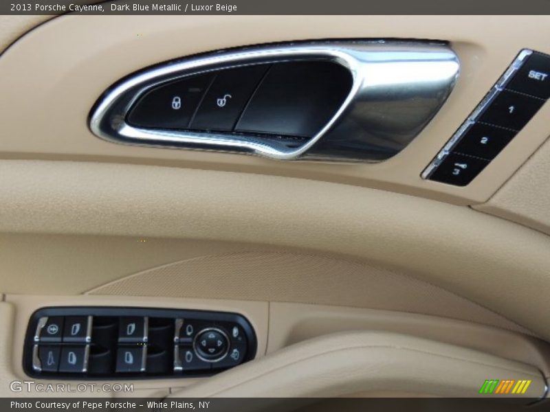 Controls of 2013 Cayenne 