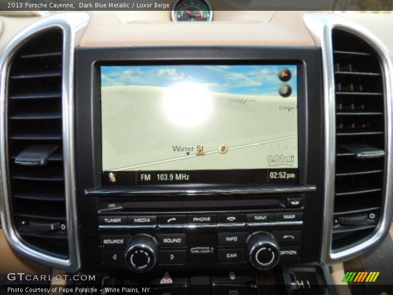 Navigation of 2013 Cayenne 