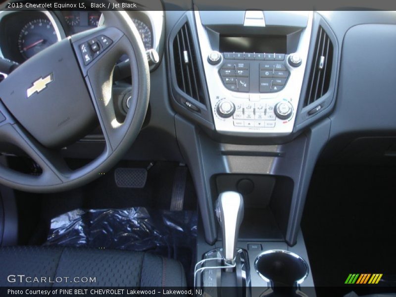 Black / Jet Black 2013 Chevrolet Equinox LS