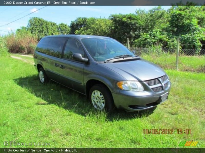 Steel Blue Pearl / Sandstone 2002 Dodge Grand Caravan ES