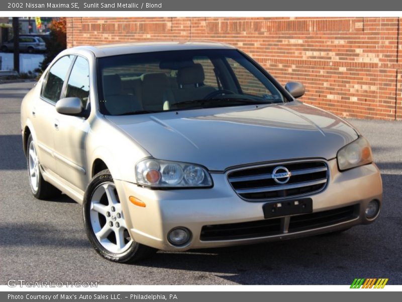 Sunlit Sand Metallic / Blond 2002 Nissan Maxima SE