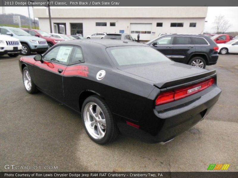 Pitch Black / Dark Slate Gray 2013 Dodge Challenger R/T Classic