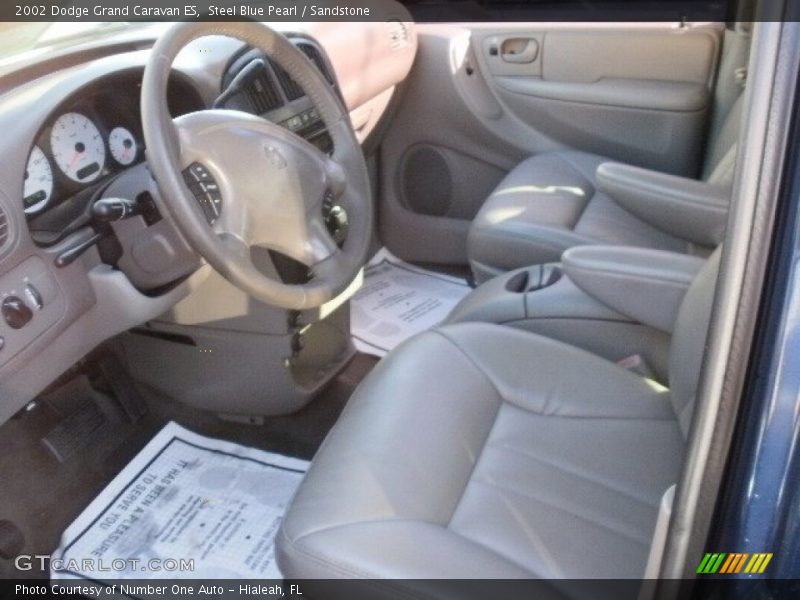 Steel Blue Pearl / Sandstone 2002 Dodge Grand Caravan ES