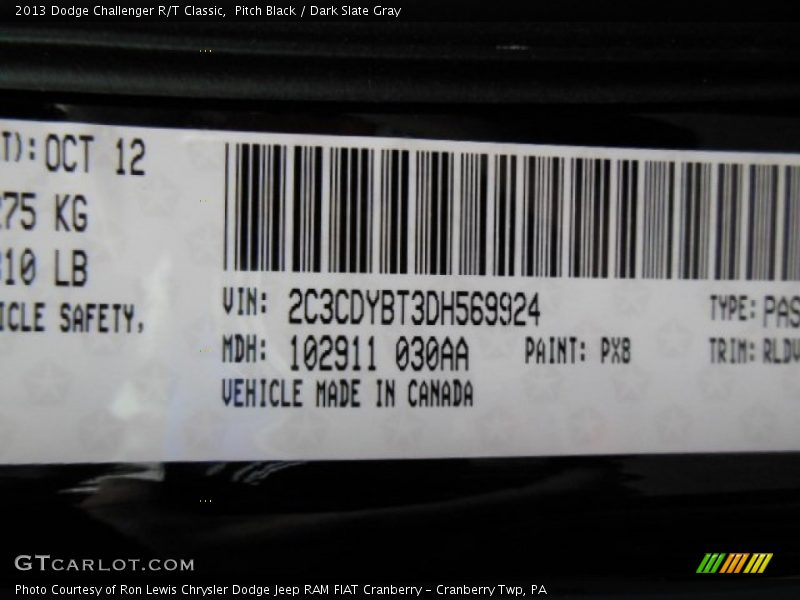 Pitch Black / Dark Slate Gray 2013 Dodge Challenger R/T Classic