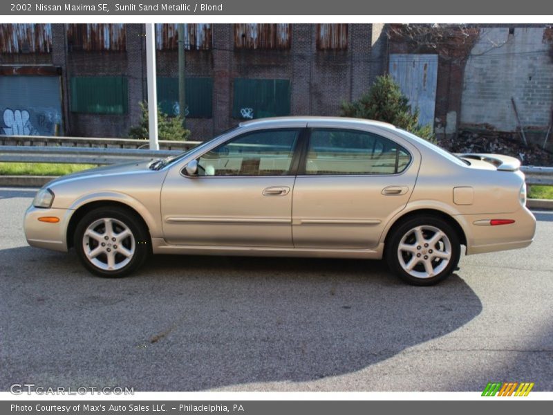 Sunlit Sand Metallic / Blond 2002 Nissan Maxima SE