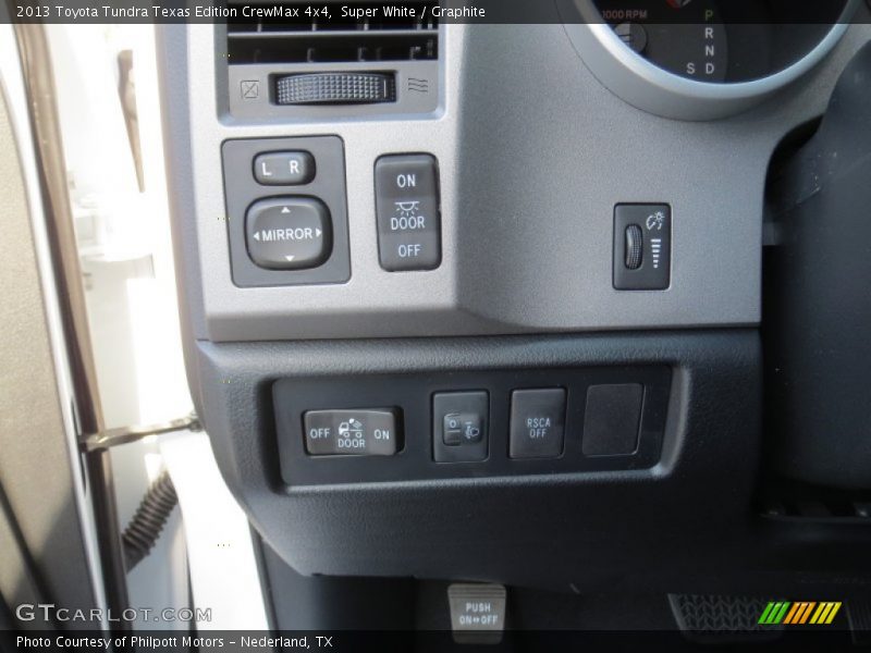 Super White / Graphite 2013 Toyota Tundra Texas Edition CrewMax 4x4