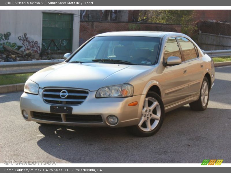 Sunlit Sand Metallic / Blond 2002 Nissan Maxima SE