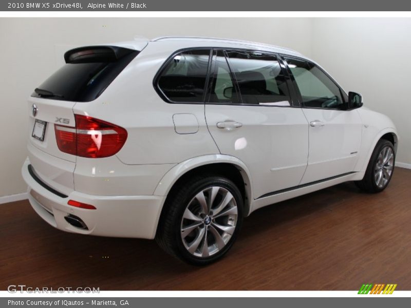 Alpine White / Black 2010 BMW X5 xDrive48i