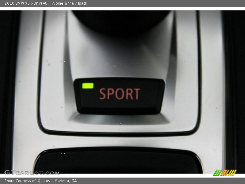 Alpine White / Black 2010 BMW X5 xDrive48i