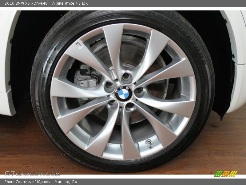 Alpine White / Black 2010 BMW X5 xDrive48i