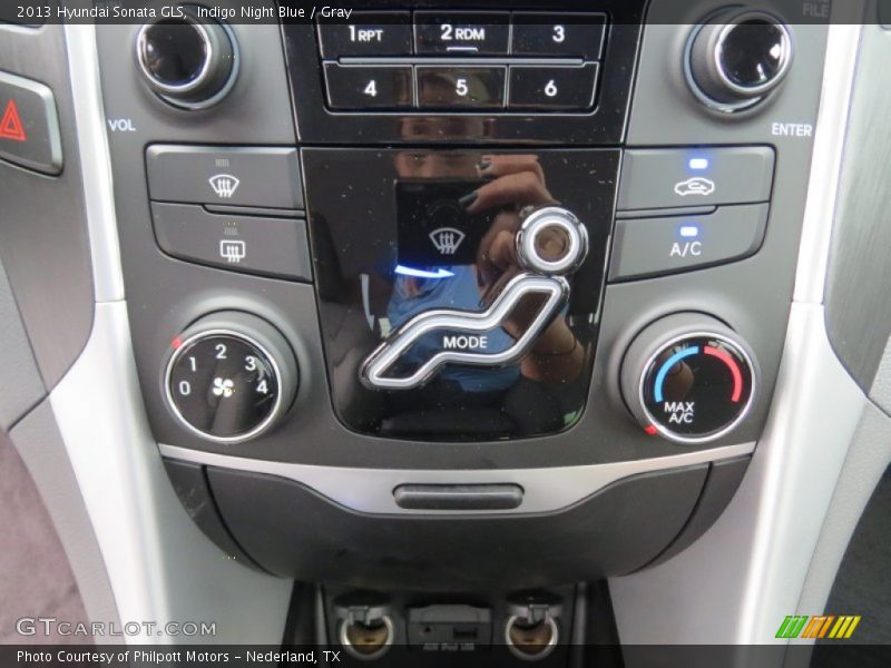 Indigo Night Blue / Gray 2013 Hyundai Sonata GLS
