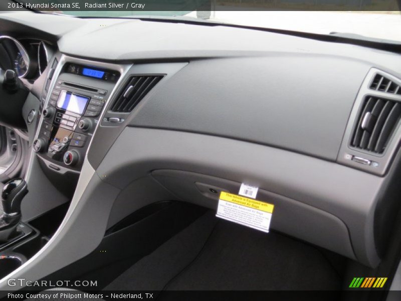 Radiant Silver / Gray 2013 Hyundai Sonata SE