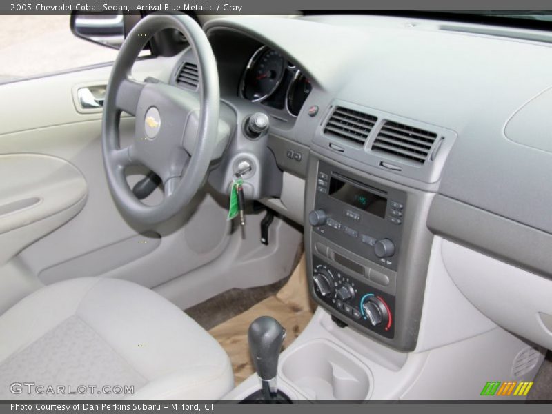 Arrival Blue Metallic / Gray 2005 Chevrolet Cobalt Sedan