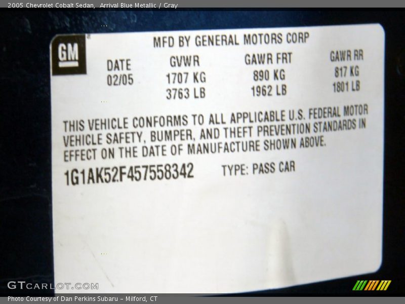 Arrival Blue Metallic / Gray 2005 Chevrolet Cobalt Sedan