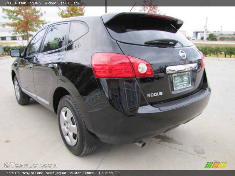 Wicked Black / Black 2011 Nissan Rogue S