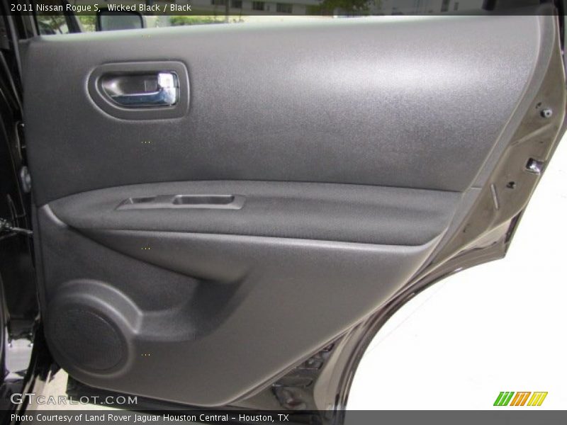 Wicked Black / Black 2011 Nissan Rogue S