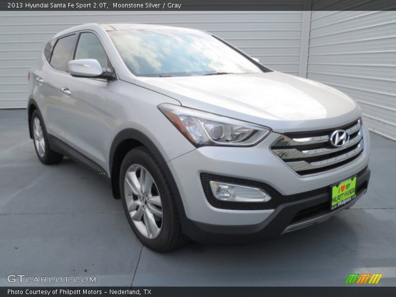 Front 3/4 View of 2013 Santa Fe Sport 2.0T