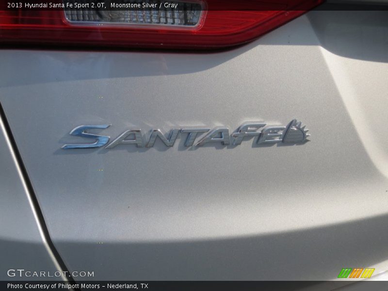  2013 Santa Fe Sport 2.0T Logo