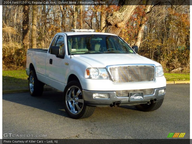 Oxford White / Medium/Dark Flint 2004 Ford F150 XL Regular Cab 4x4