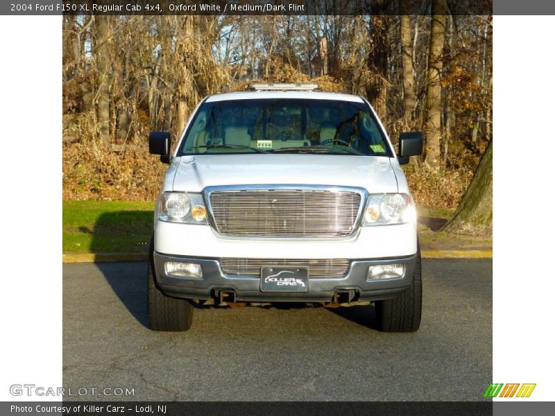 Oxford White / Medium/Dark Flint 2004 Ford F150 XL Regular Cab 4x4