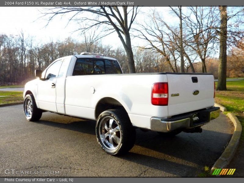 Oxford White / Medium/Dark Flint 2004 Ford F150 XL Regular Cab 4x4
