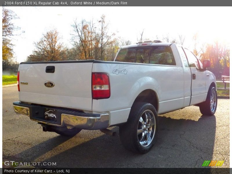 Oxford White / Medium/Dark Flint 2004 Ford F150 XL Regular Cab 4x4