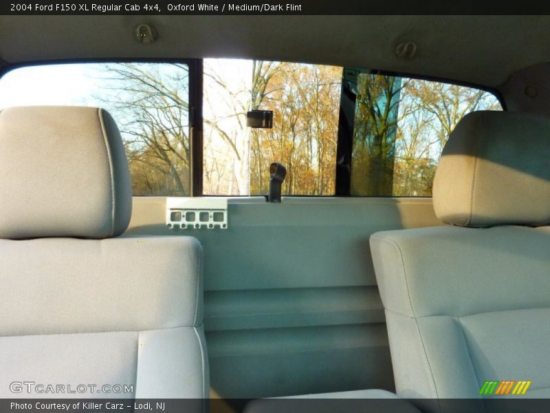 Oxford White / Medium/Dark Flint 2004 Ford F150 XL Regular Cab 4x4