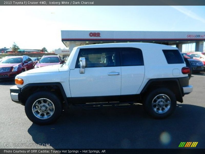Iceberg White / Dark Charcoal 2013 Toyota FJ Cruiser 4WD