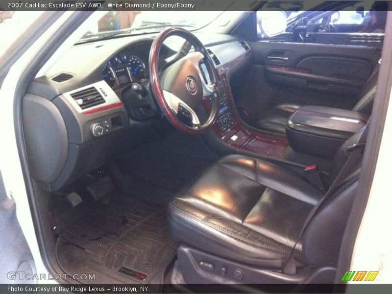 White Diamond / Ebony/Ebony 2007 Cadillac Escalade ESV AWD