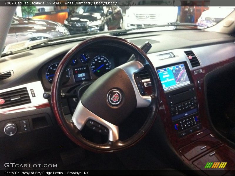 White Diamond / Ebony/Ebony 2007 Cadillac Escalade ESV AWD
