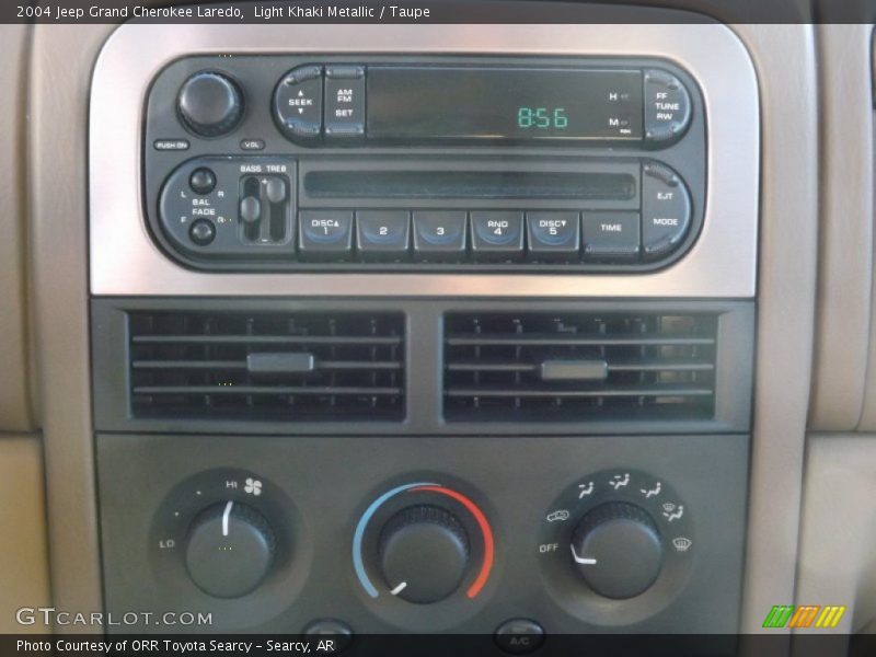 Light Khaki Metallic / Taupe 2004 Jeep Grand Cherokee Laredo