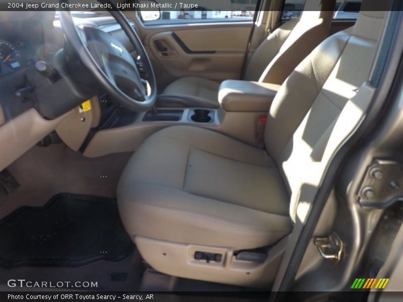 Light Khaki Metallic / Taupe 2004 Jeep Grand Cherokee Laredo