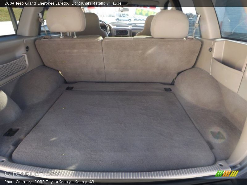 Light Khaki Metallic / Taupe 2004 Jeep Grand Cherokee Laredo