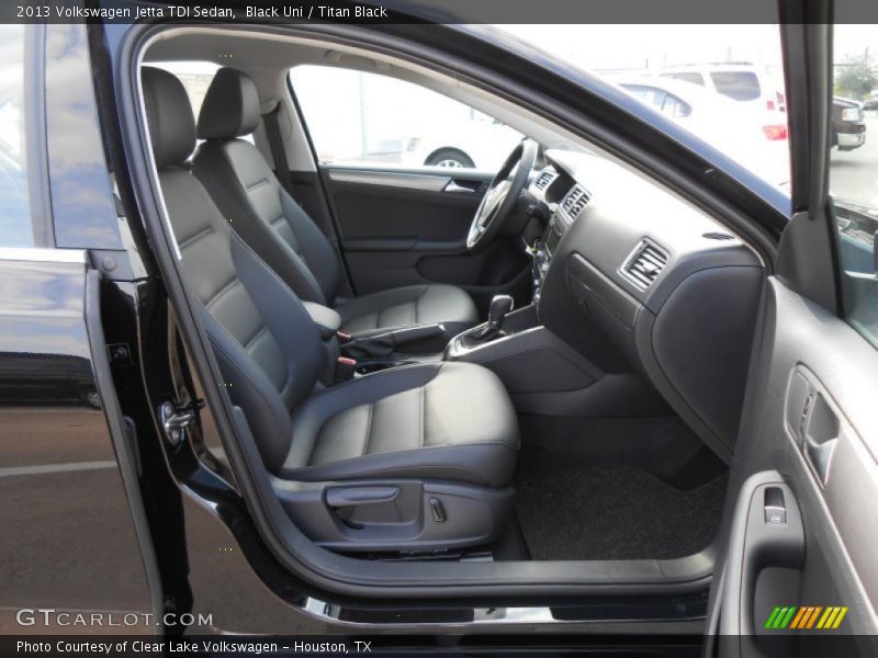 Black Uni / Titan Black 2013 Volkswagen Jetta TDI Sedan