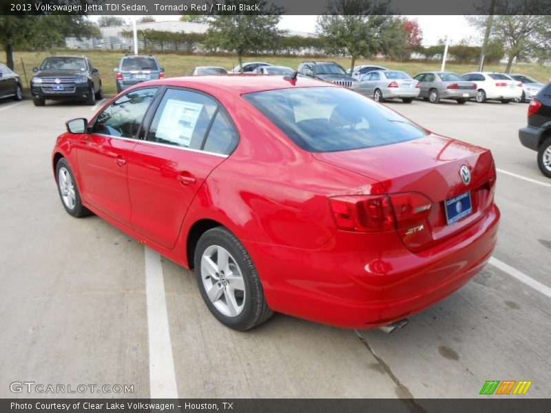 Tornado Red / Titan Black 2013 Volkswagen Jetta TDI Sedan