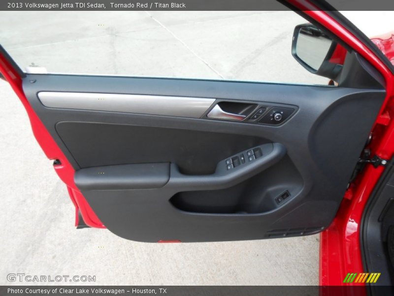 Tornado Red / Titan Black 2013 Volkswagen Jetta TDI Sedan