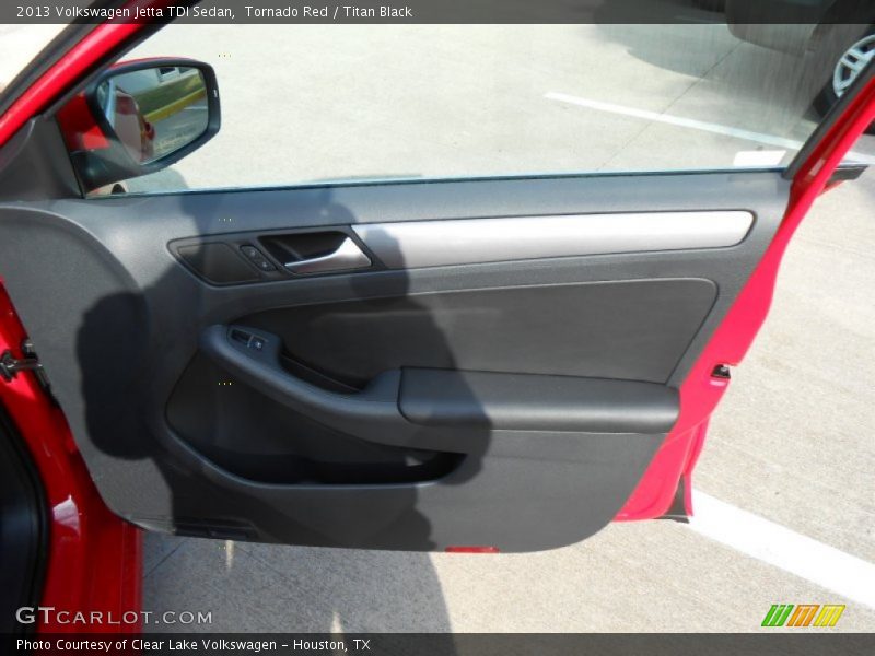 Tornado Red / Titan Black 2013 Volkswagen Jetta TDI Sedan