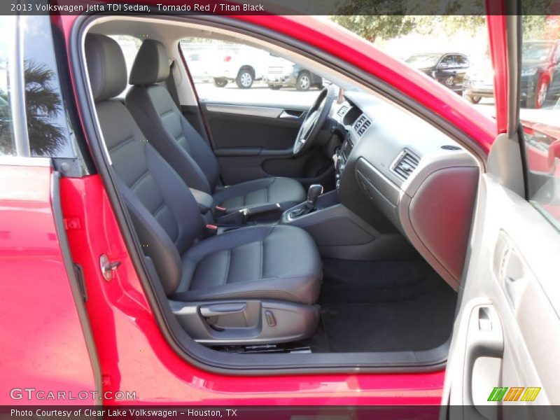 Tornado Red / Titan Black 2013 Volkswagen Jetta TDI Sedan