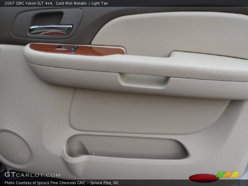 Gold Mist Metallic / Light Tan 2007 GMC Yukon SLT 4x4