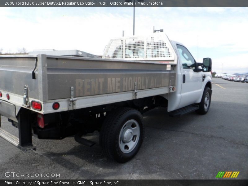 Oxford White / Medium Stone 2008 Ford F350 Super Duty XL Regular Cab Utility Truck