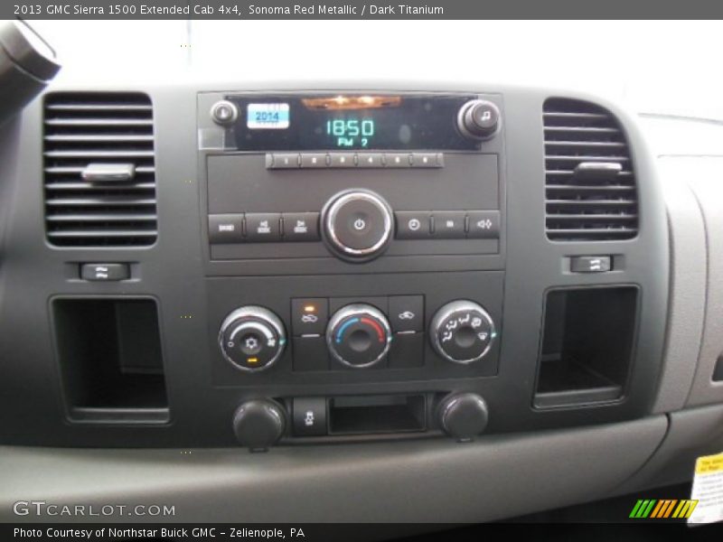 Controls of 2013 Sierra 1500 Extended Cab 4x4