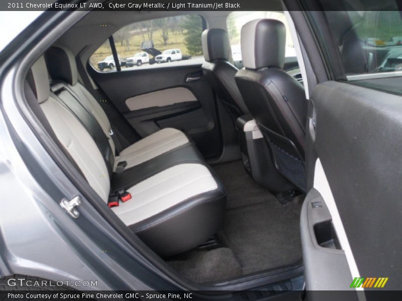 Cyber Gray Metallic / Light Titanium/Jet Black 2011 Chevrolet Equinox LT AWD