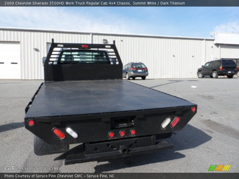 Summit White / Dark Titanium 2009 Chevrolet Silverado 3500HD Work Truck Regular Cab 4x4 Chassis